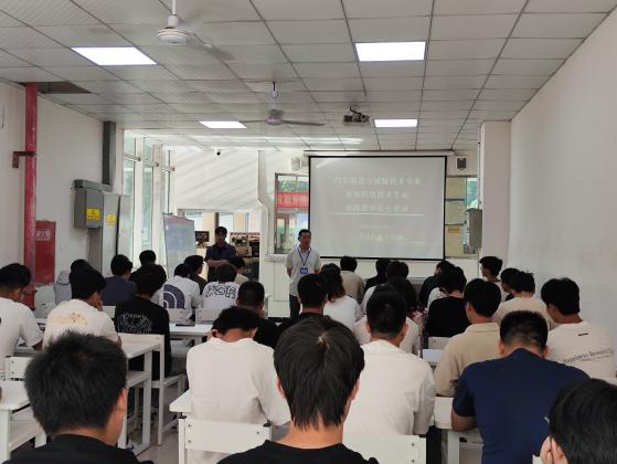 深化產(chǎn)教融合，錘煉專(zhuān)業(yè)技能——我院學(xué)子赴沃爾沃汽車(chē)臺(tái)州工廠實(shí)踐教學(xué)紀(jì)實(shí)與啟示